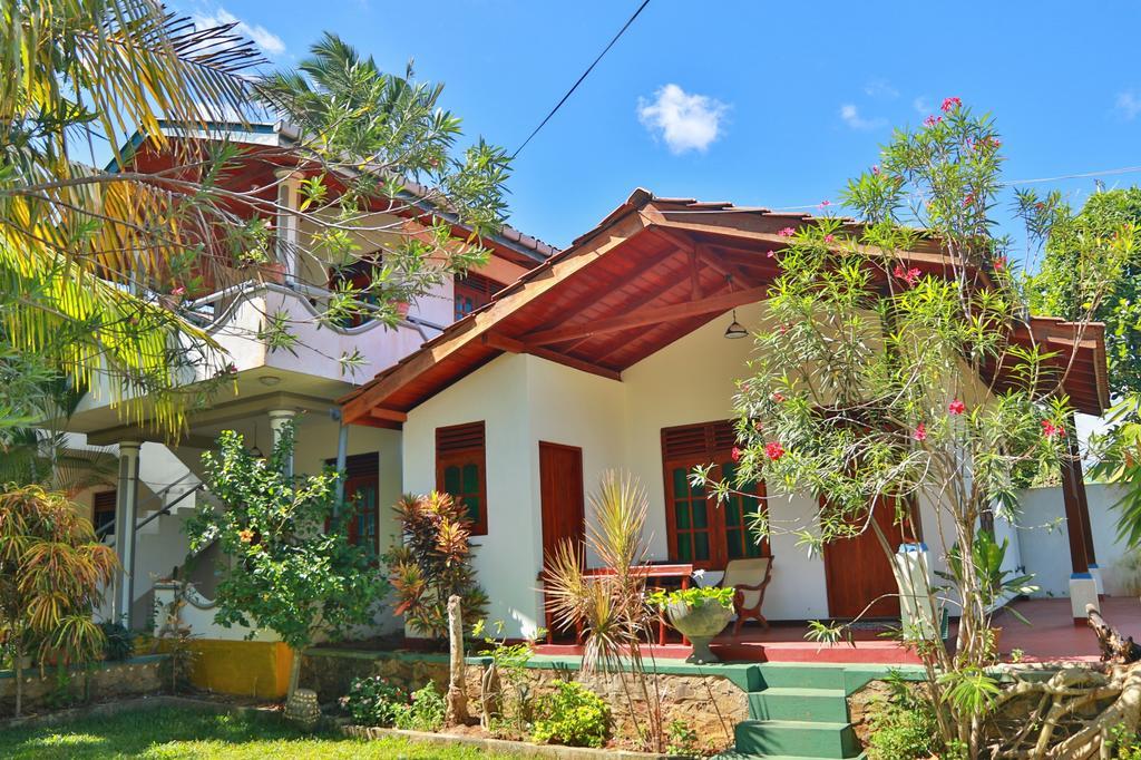 Bed and Breakfast Panorama Rock Cafe Tangalle Pokój zdjęcie