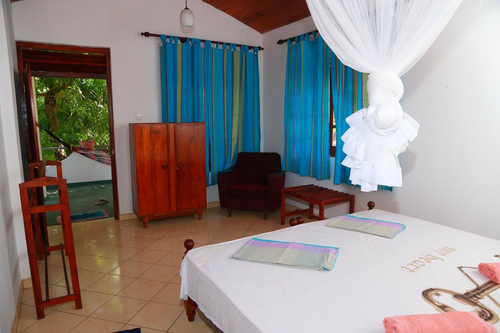 Bed and Breakfast Panorama Rock Cafe Tangalle Pokój zdjęcie