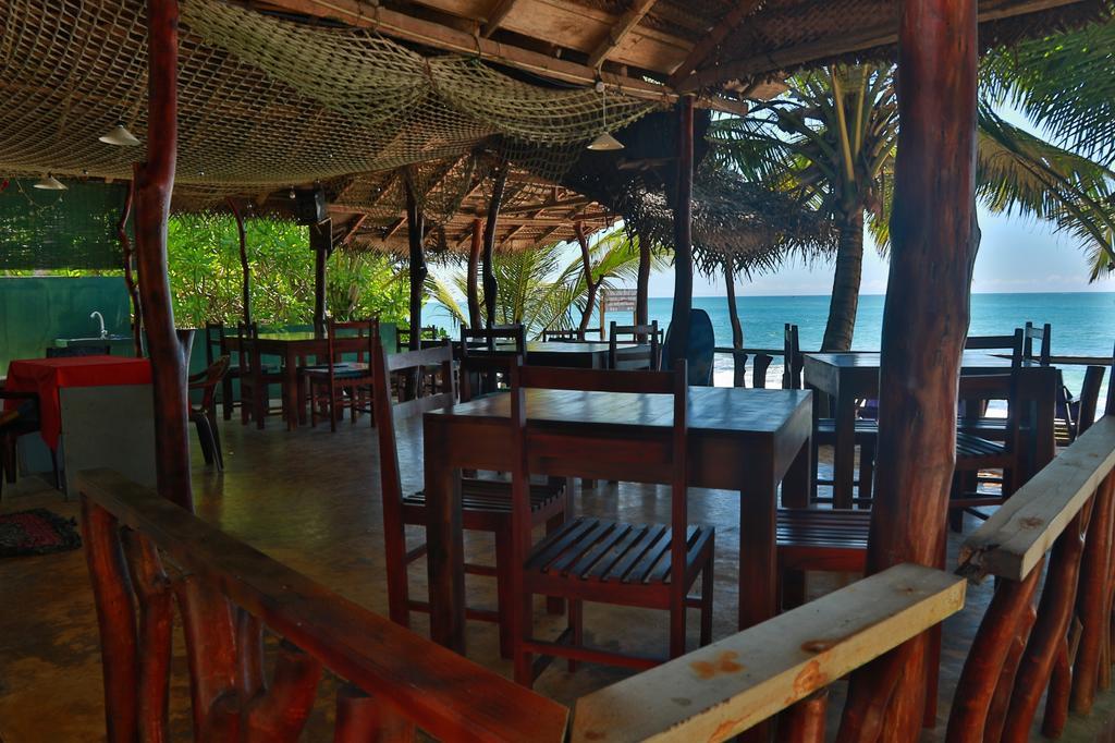 Bed and Breakfast Panorama Rock Cafe Tangalle Zewnętrze zdjęcie